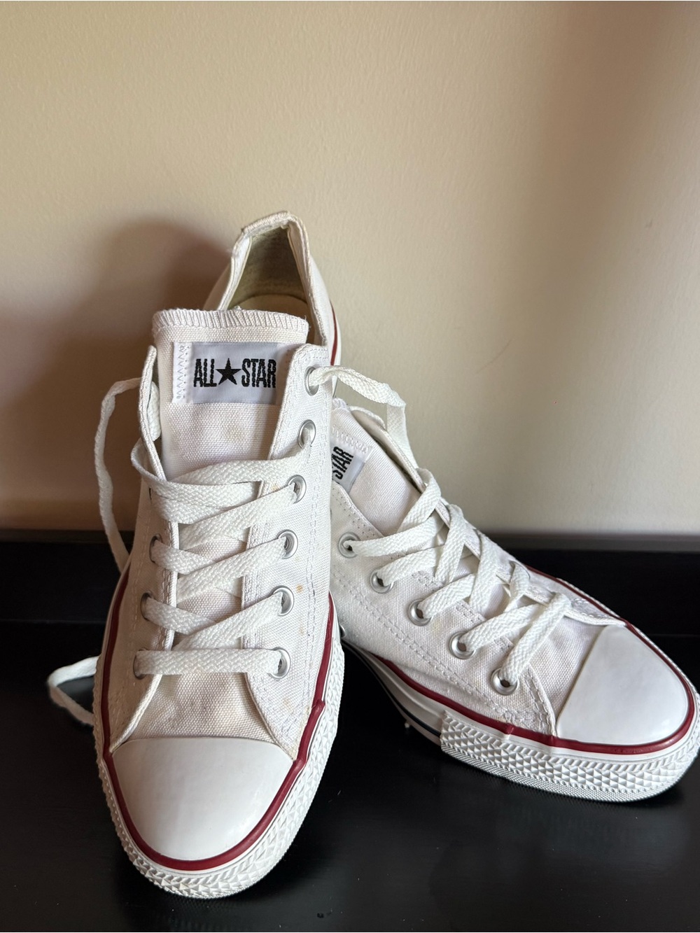 Converse Chuck Taylor All Star White Low Top Sneakers Women 10 Men 8